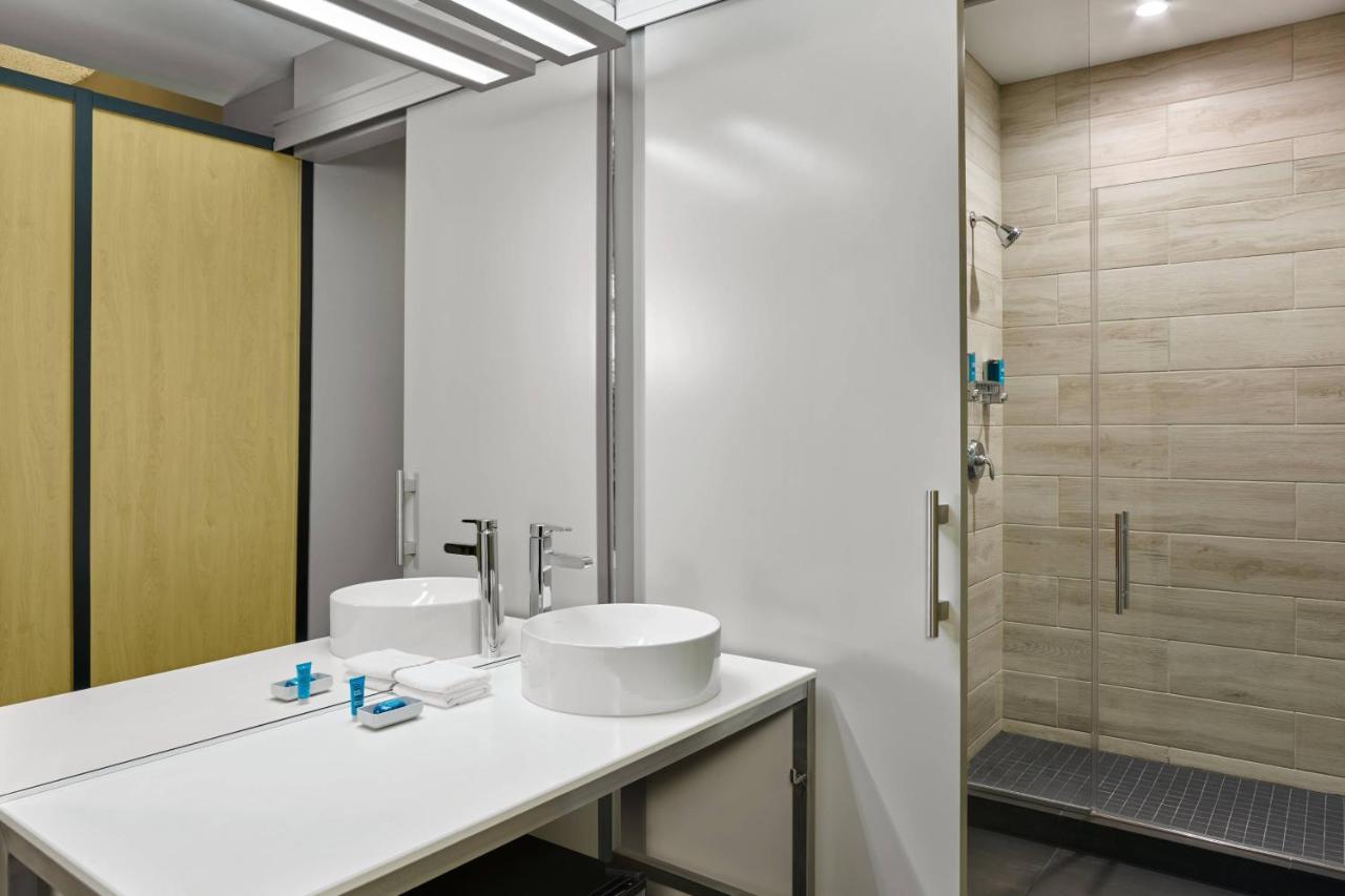 Aloft Miami Airport Hotell Miami Springs Eksteriør bilde